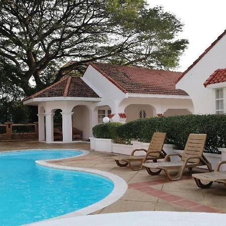 Villa Centro Hua Hin Buitenkant foto